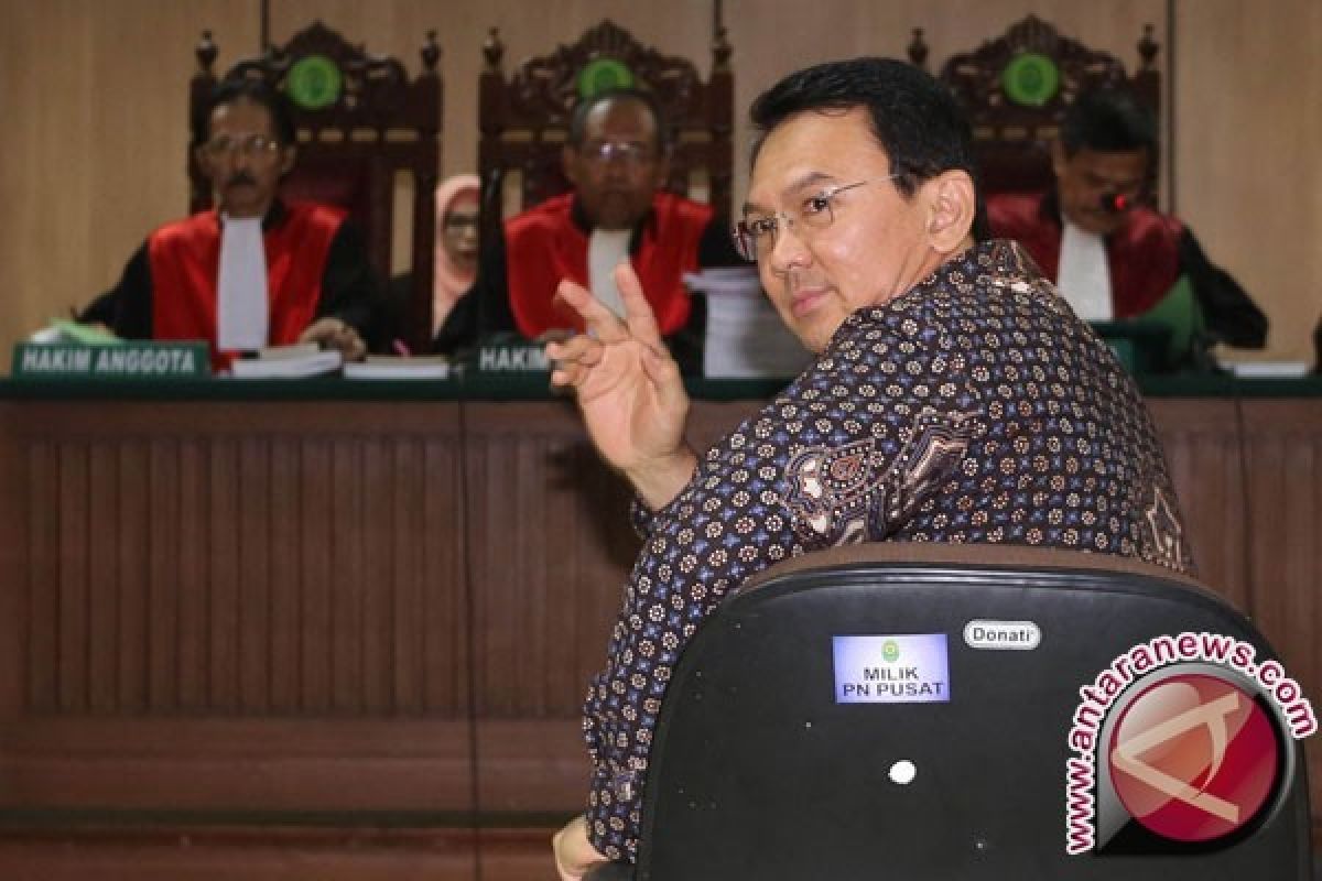 Hak Ahok untuk bebas pada 2019