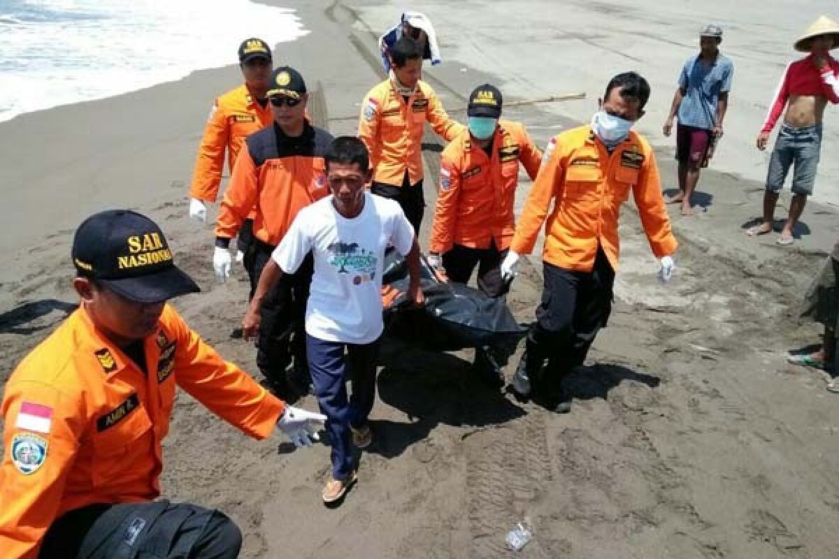 Korban Pantai Pandan Kuning Ditemukan Tewas