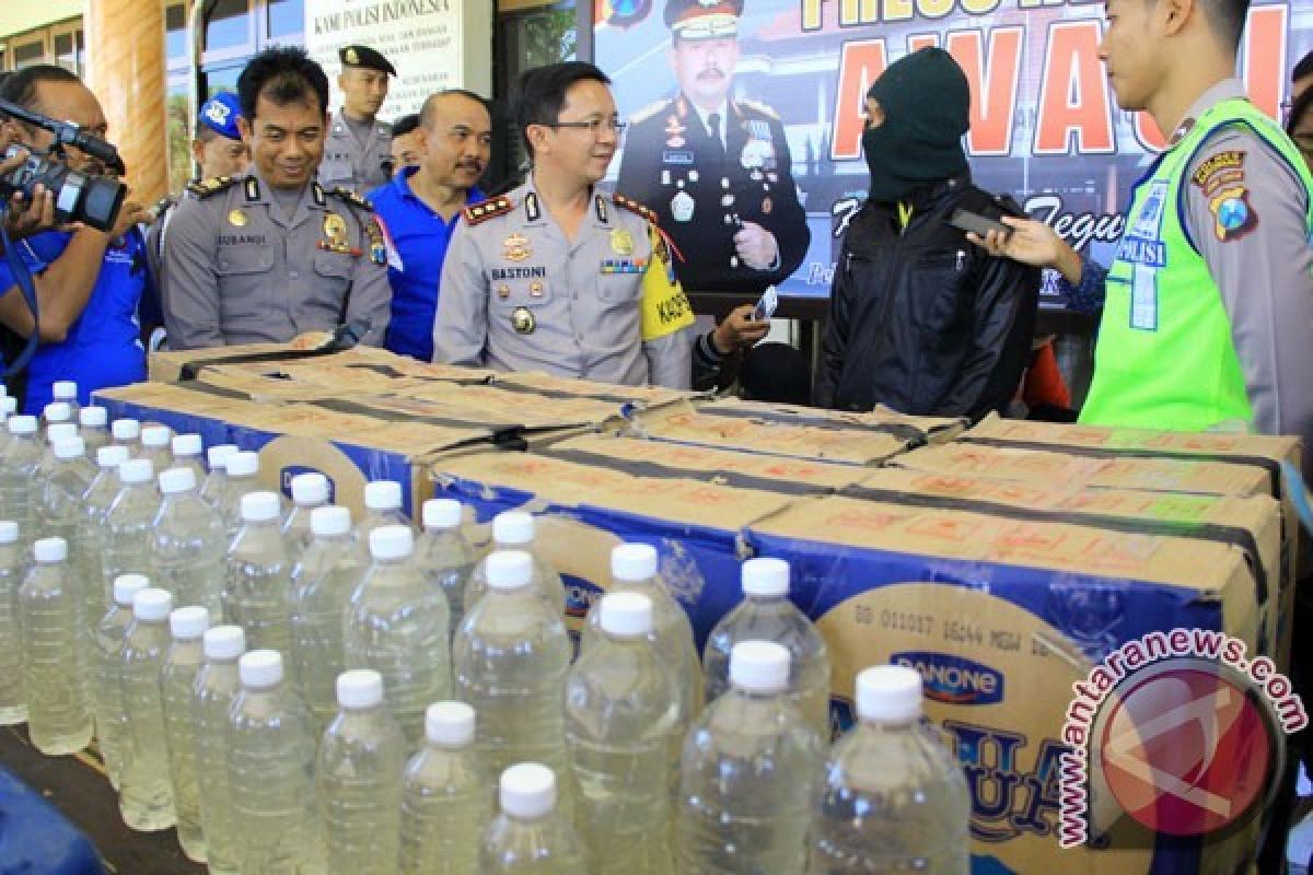 Tenggak Minuman Oplosan, Tiga Pengamen Bekasi Tewas