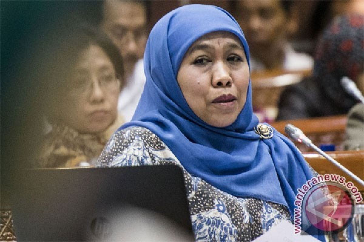 Khofifah Ajak Masyarakat Tingkatkan Ketenangan Diri