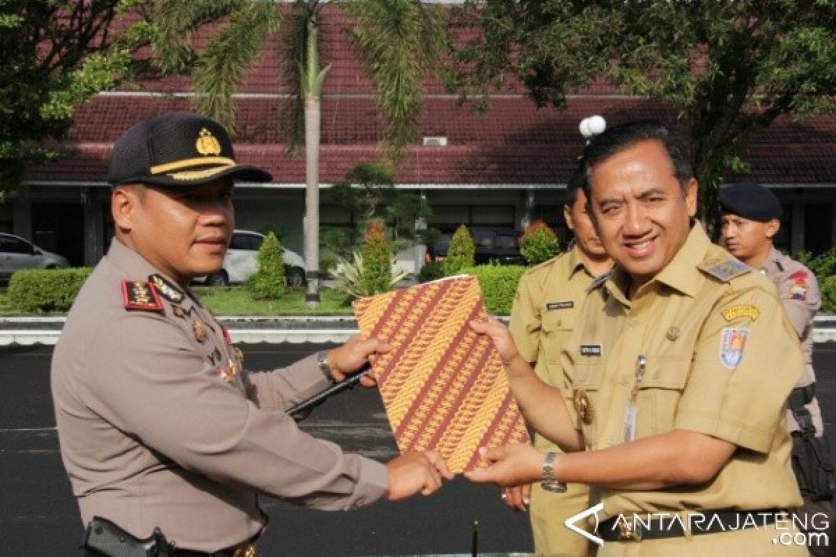 7.260 Personel Linmas Dikerahkan Amankan Pilkada Cilacap