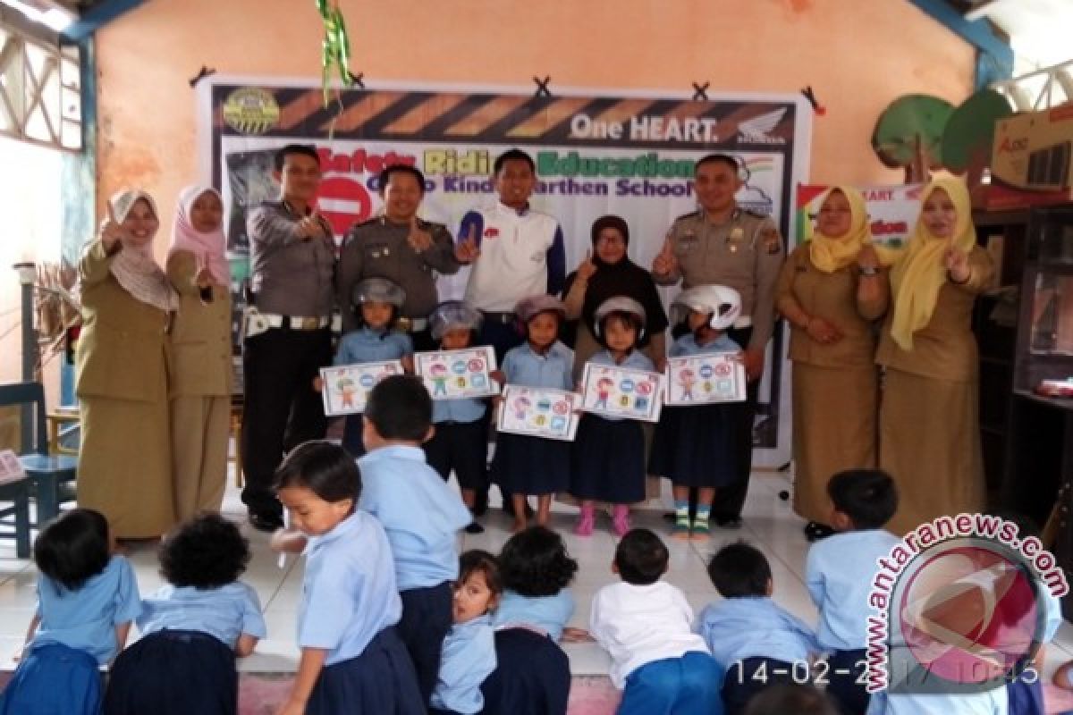 Program Safety Riding Honda sentuh Taman Kanak-kanak