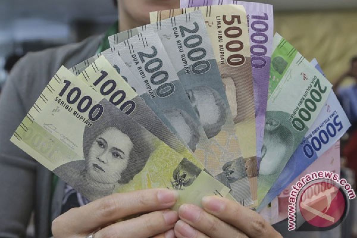 Naik 5 Poin, Rupiah Menjadi Rp13.355 per Dolar AS