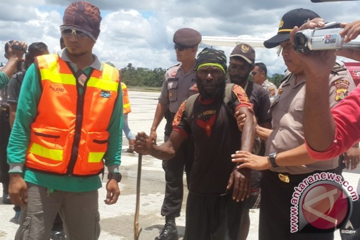 44 korban konflik Sugapa dievakuasi ke Timika 