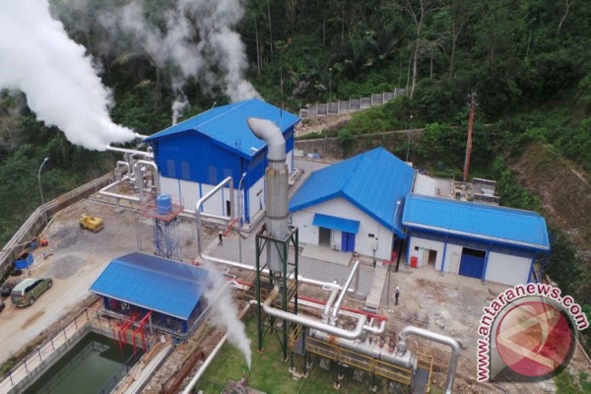 Harga Listrik Geothermal Masih Dikaji