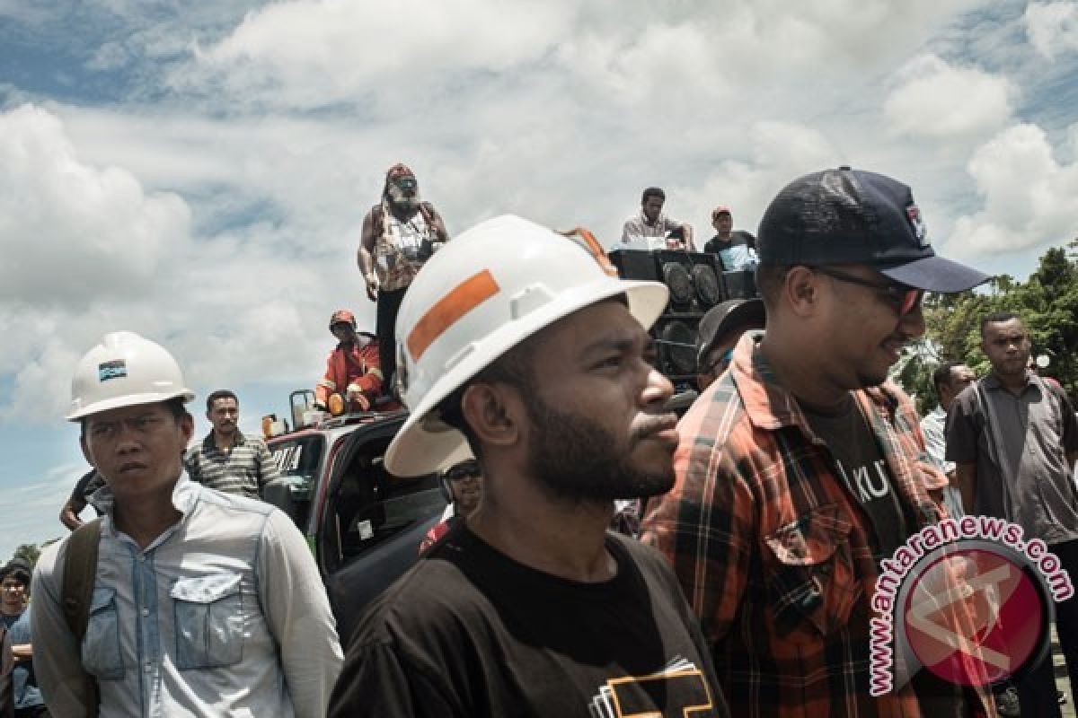 Karyawan Freeport Ancam Tutup Kantor Pemerintah Mimika