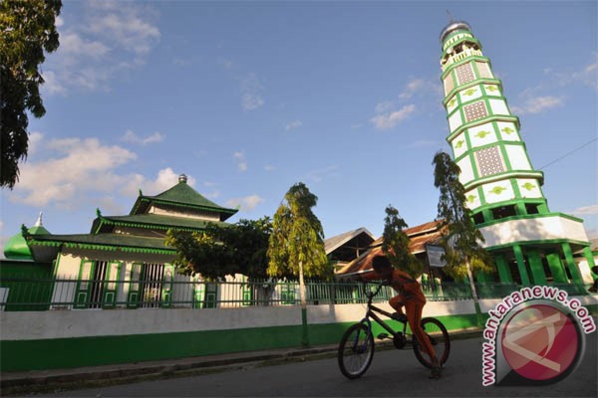 Gubernur: Saya Shalat Ied di Masjid Agung Palu