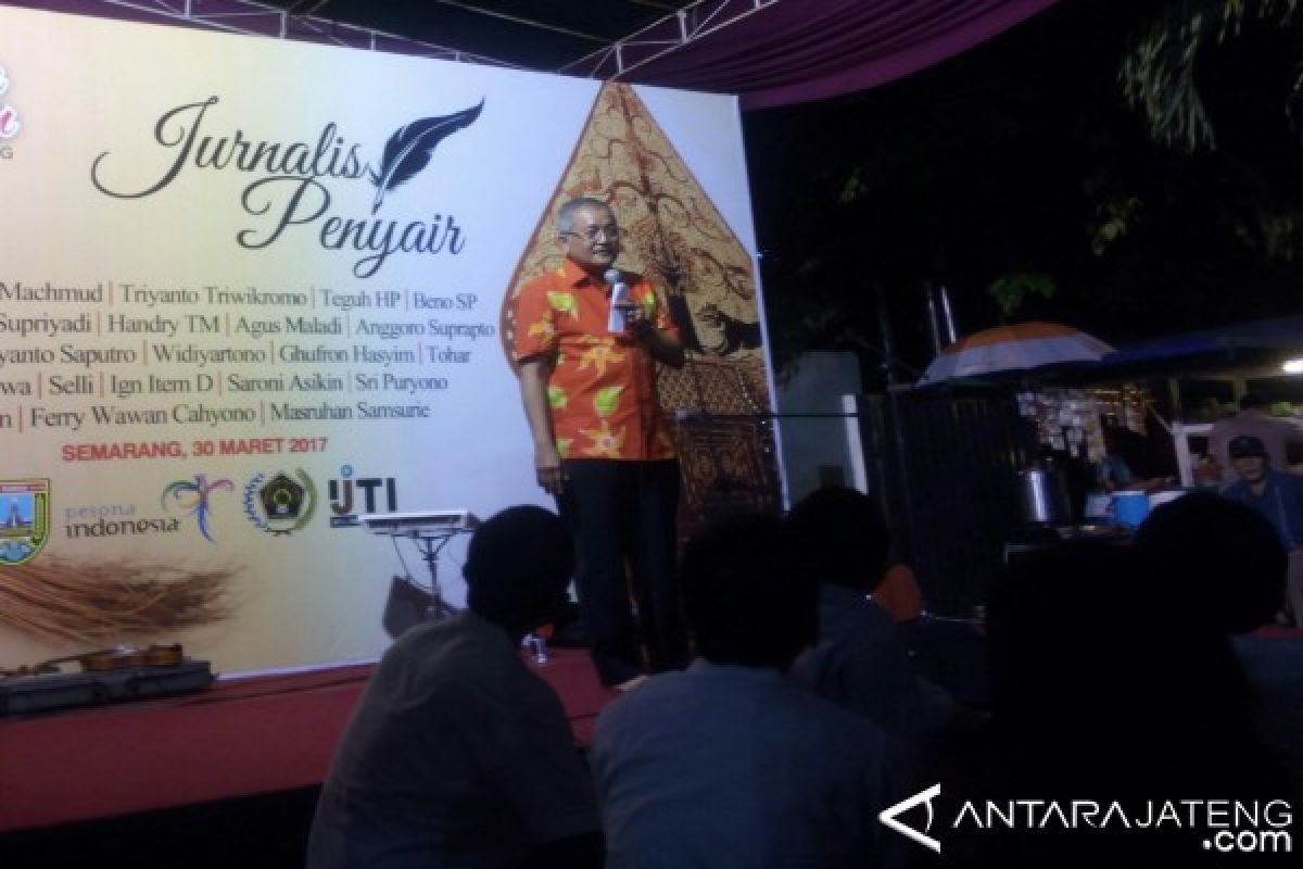 Jurnalis Penyair Semarang Unjuk Apresiasi Puisi