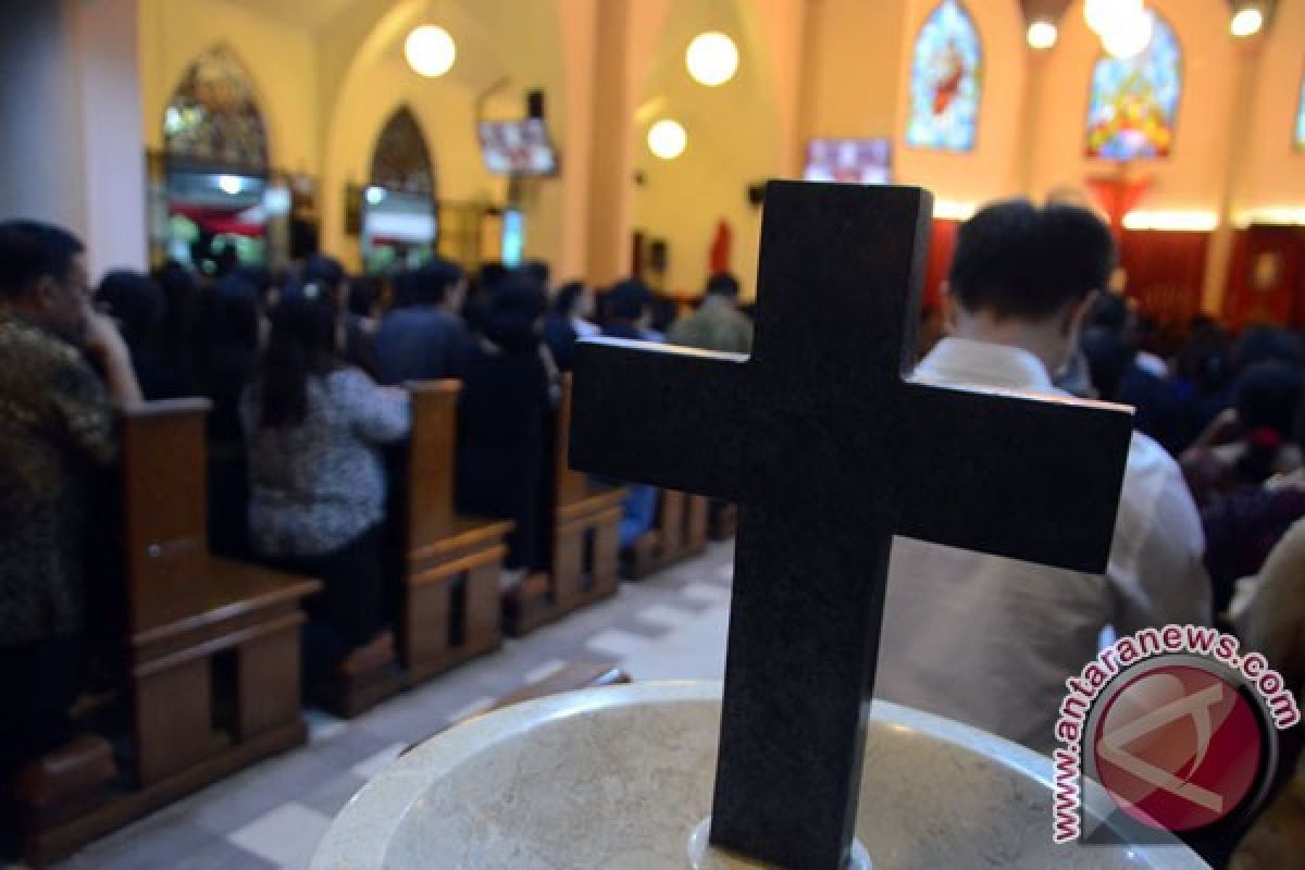 Jumat Agung di Bandarlampung berlangsung hikmat