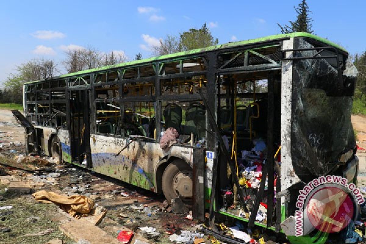 Ledakan  Bus  belasan orang tewas  di Kairo