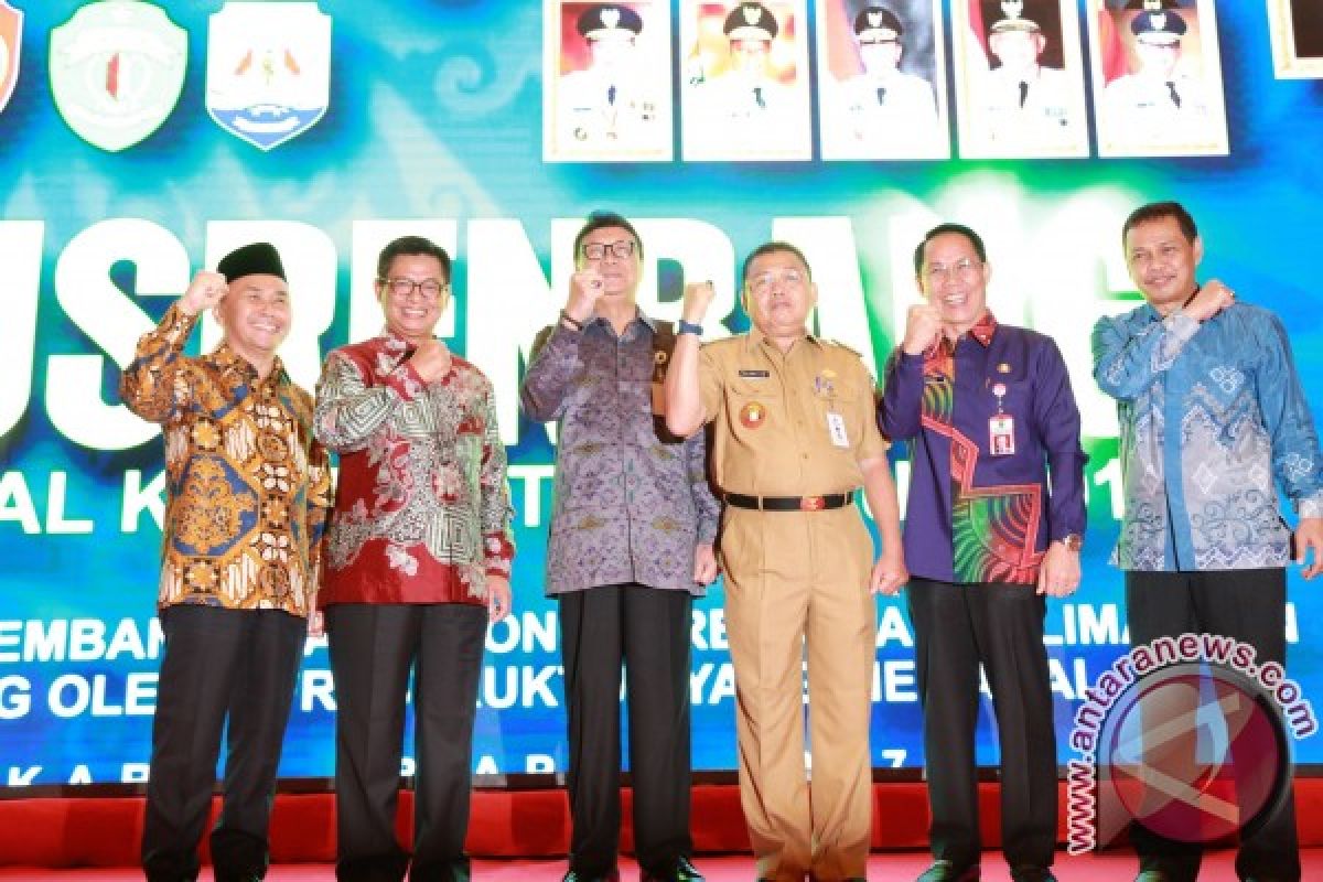  Usulan Kalimantan Fokus ke Konektivitas dan Energi--Dua Menteri Hadiri Musrenbang Regional Kalimantan