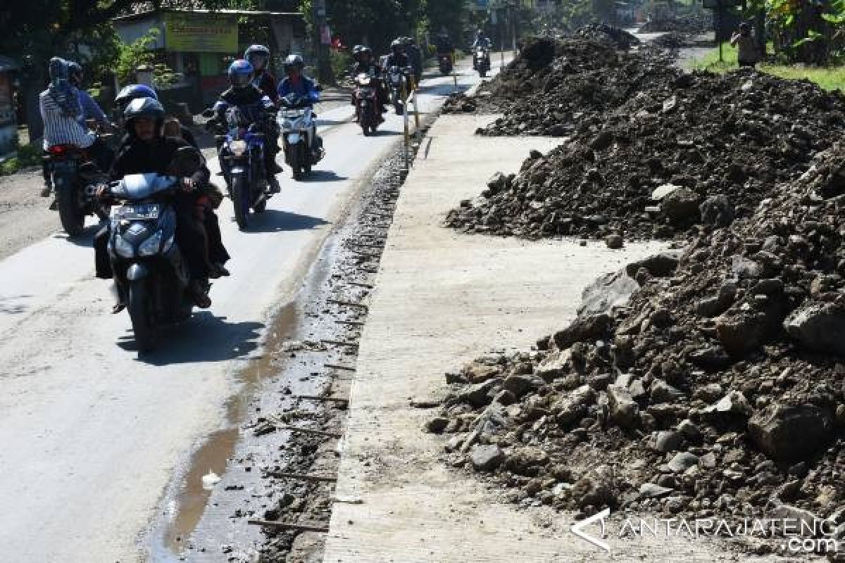 Perbaikan Jalan Nasional Wangon-Purworejo Segera Selesai