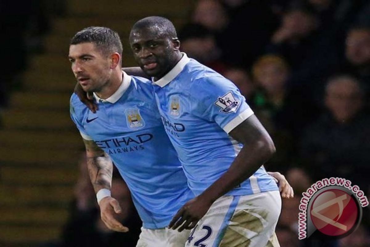 Derby Manchester, Toure Pilih Tidak Dipimpin Wasit