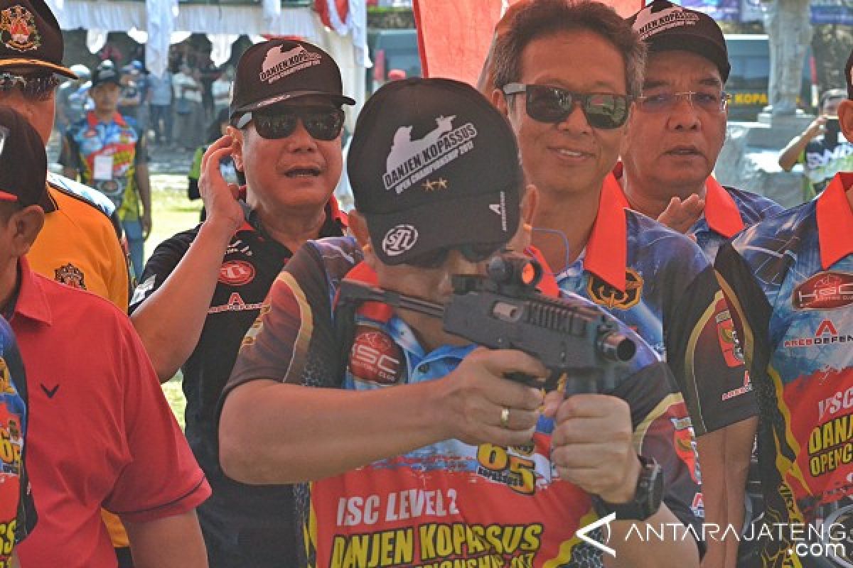 Danjen Kopassus Buka Lomba Tembak IPSC II