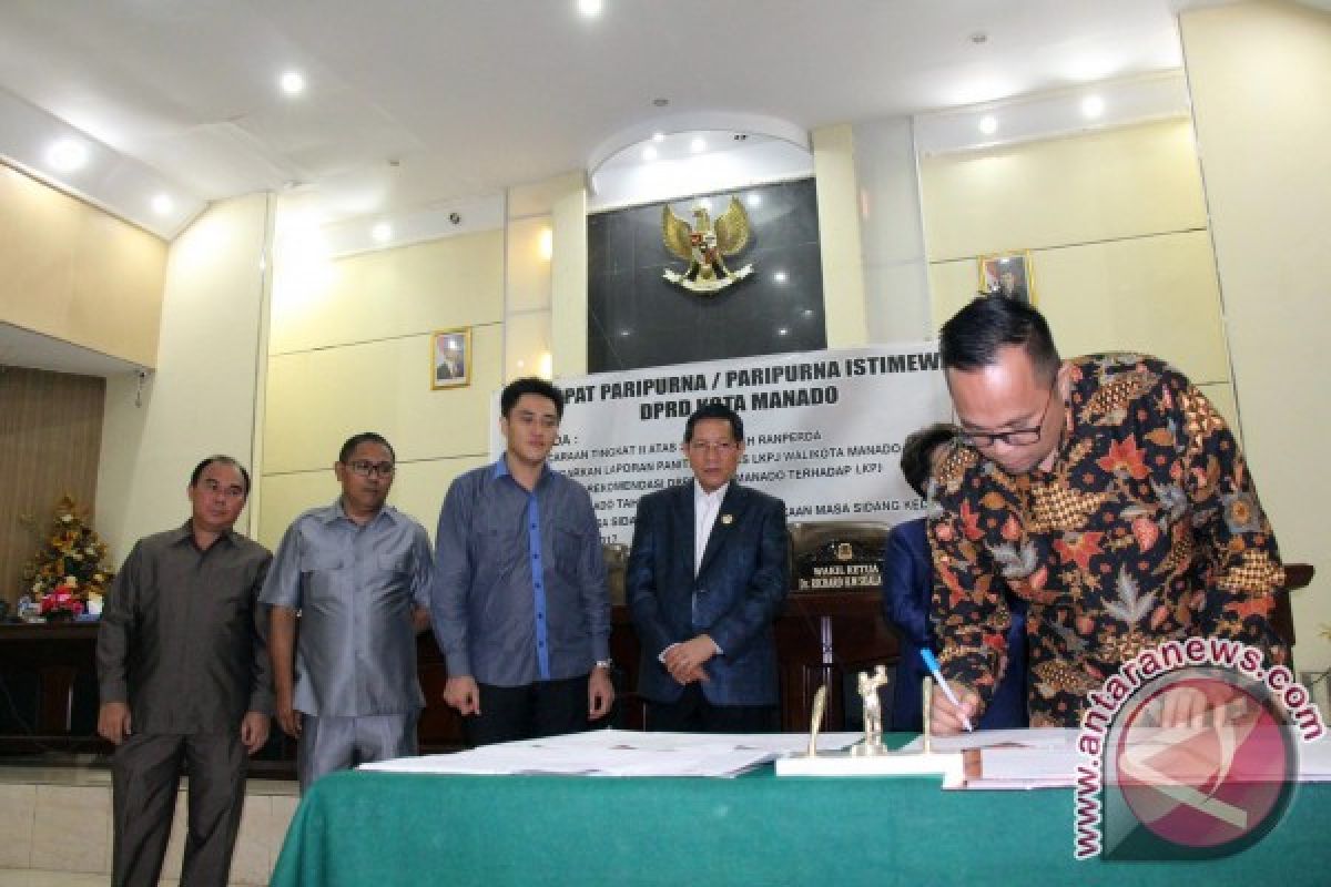 DPRD Manado Tetapkan Dua Raperda Baru