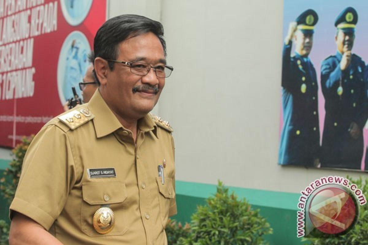 Djarot Terapkan Sistem baru dalam Melayani Aduan Warga