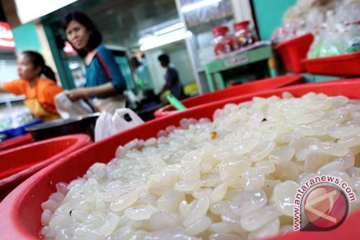 Perajin kolang kaling mulai bermunculan jelang Ramadhan