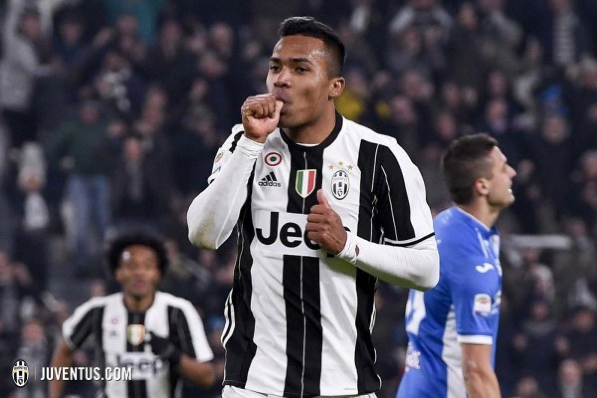 Arsenal Siapkan Dana 34 Juta Poundsterling untuk Alex Sandro dari Juventus