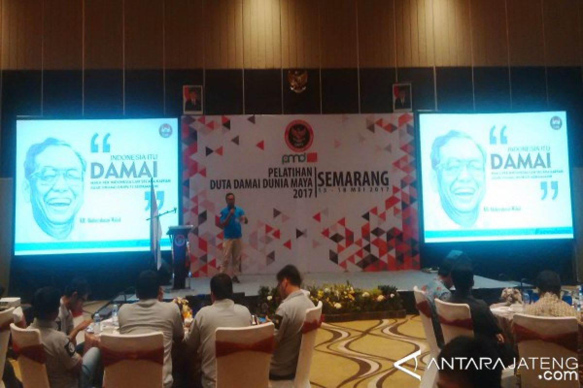 Pasukan Dunia Maya Lawan Terorisme "Online"