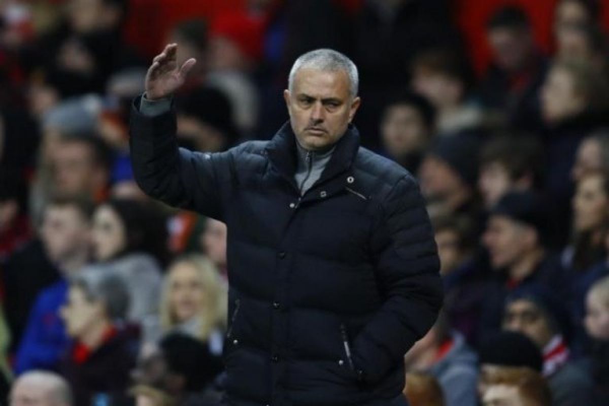 Ketatnya Jadwal Pertandingan, Mourinho Diterpa Frustrasi