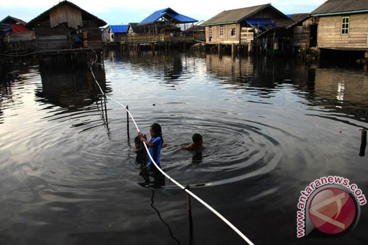 DPRD Apresiasi Renovasi Rumah Suku Bajo Wakatobi 