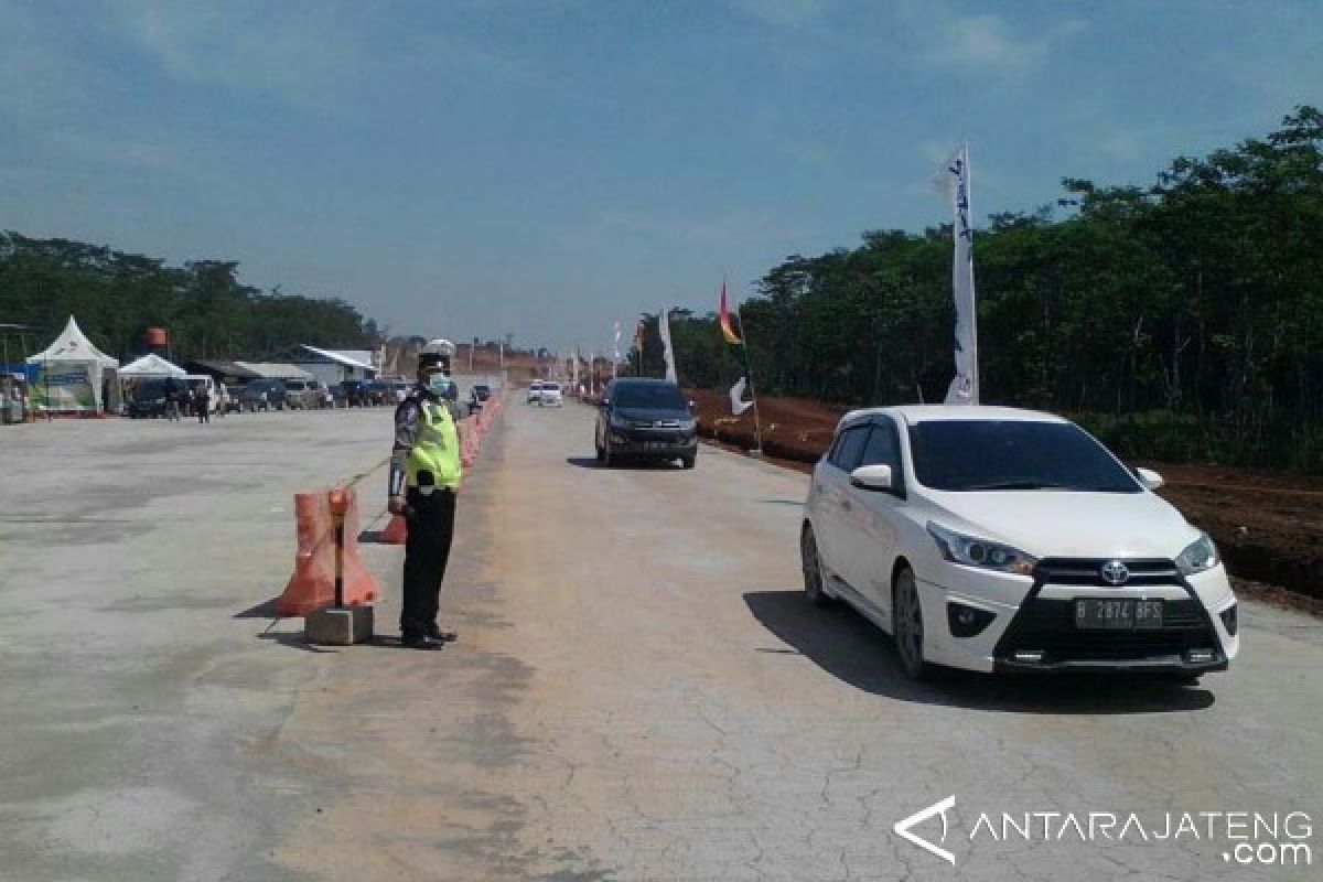 Jalan lingkar Semarang beralih jadi jalur tol