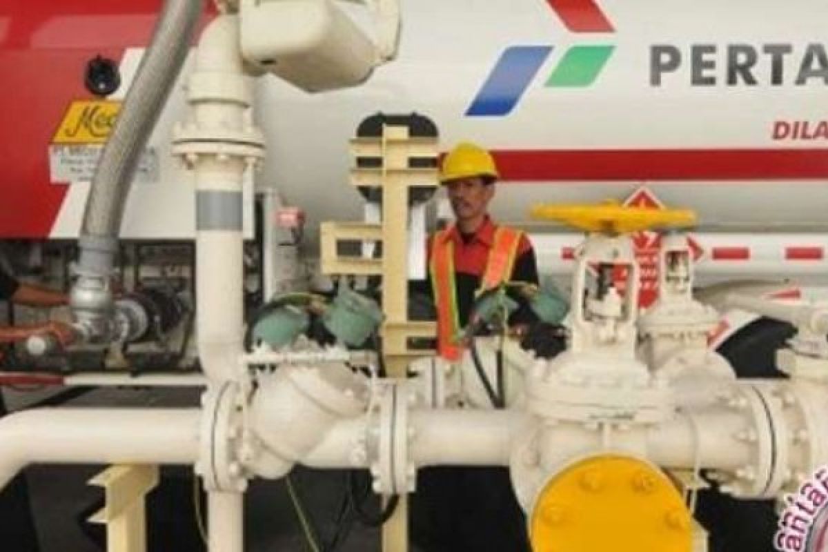 Pertamina Adakan Penambahan 10 Persen Pasokan BBM Riau    