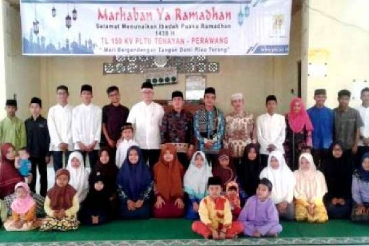 PLN UIP II Berikan Santunan Untuk 300 Anak Yatim 