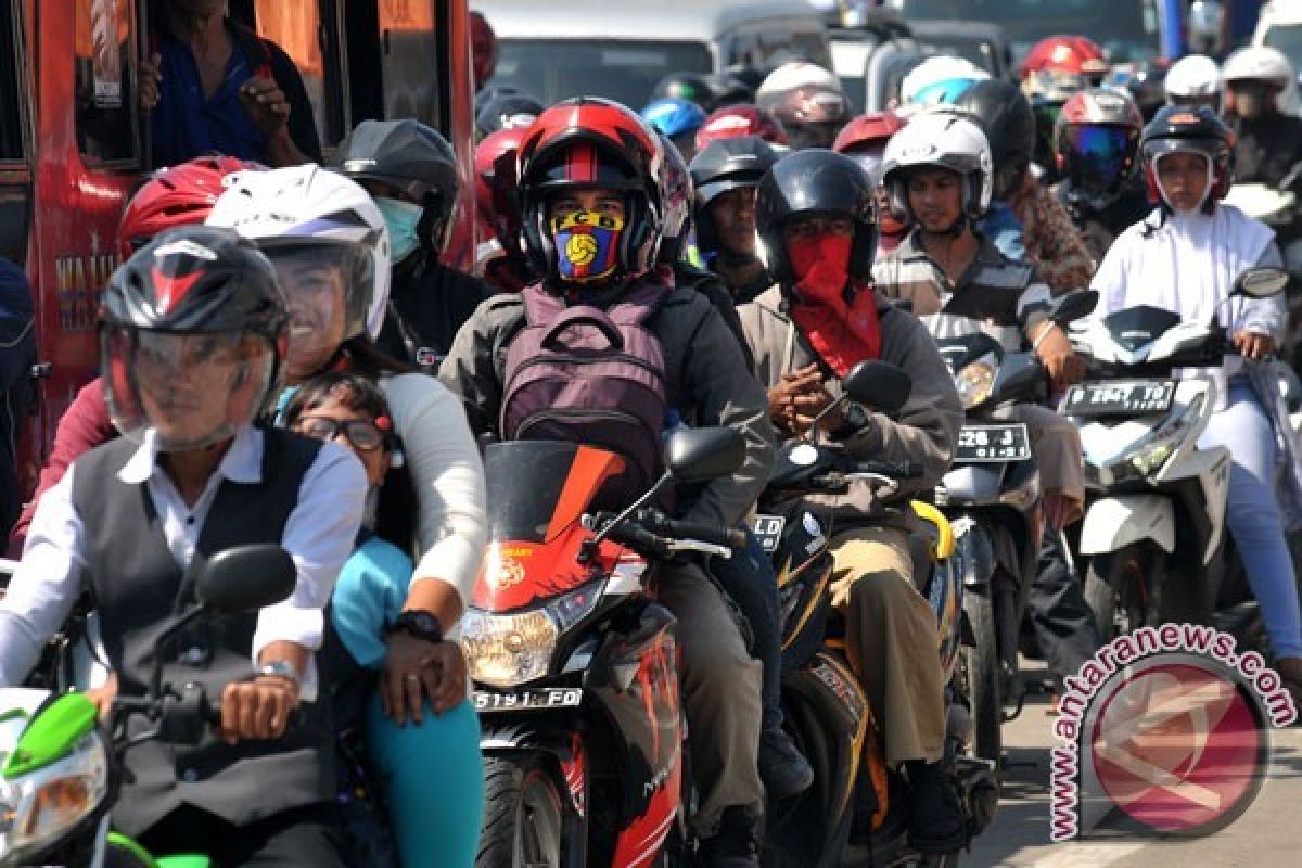 Kemenhub Berencana Ajukan Naskah UU Angkutan Antarmoda bagi Pemudik Sepeda Motor