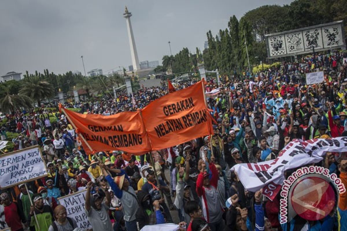 Hari ini Aliansi Nelayan Indonesia demo di depan Istana