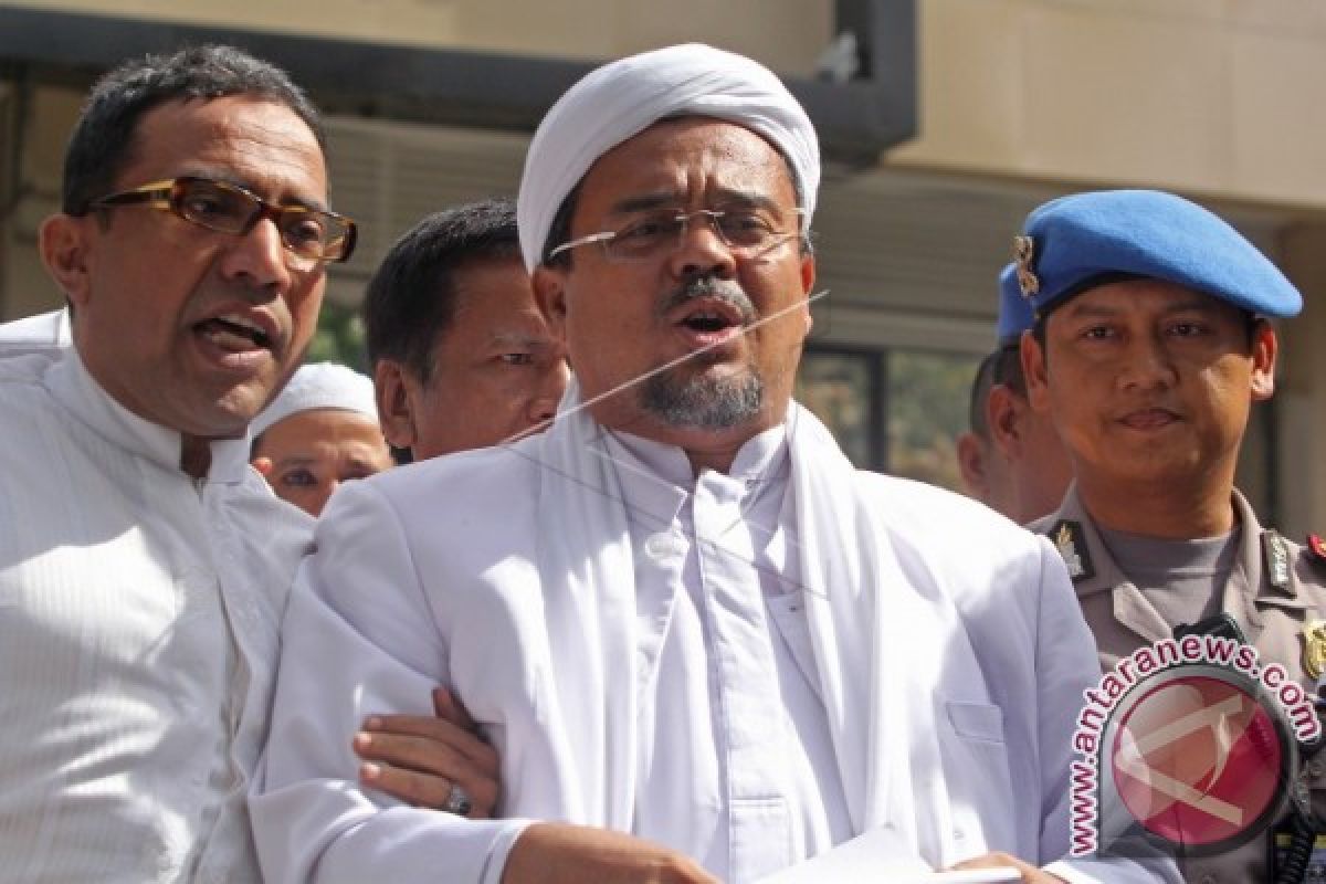 Pengamat nilai pemerintah tidak ada masalah dengan kepulangan Rizieq