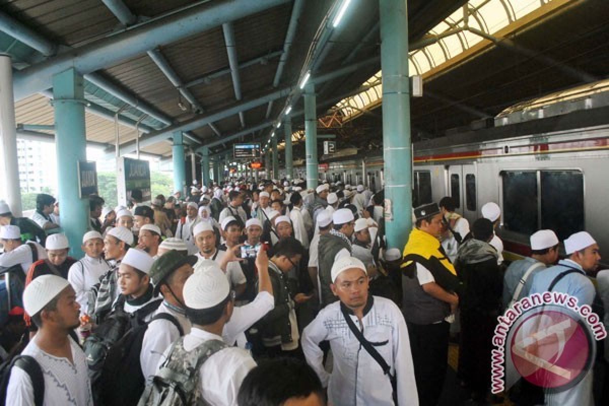 Stasiun Juanda Tingkatkan Pelayanan Jelang Aksi 287