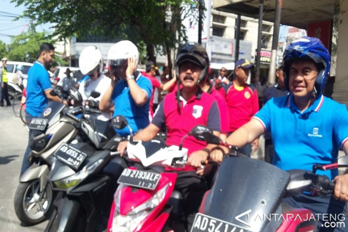 Jalan Gatot Subroto Solo Terapkan Parkir Berbasis "E-Money"