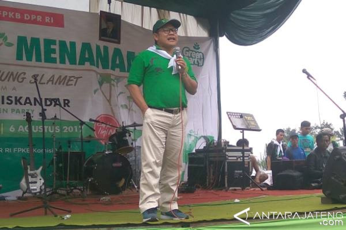 Manuver Pilpres Ganggu Konsentrasi Pemerintah