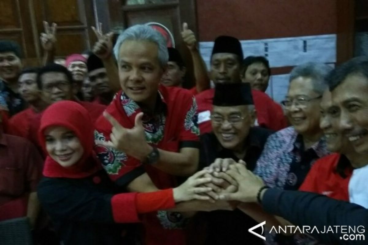 Ganjar Pranowo Siap Terima Apapun Keputusan PDIP