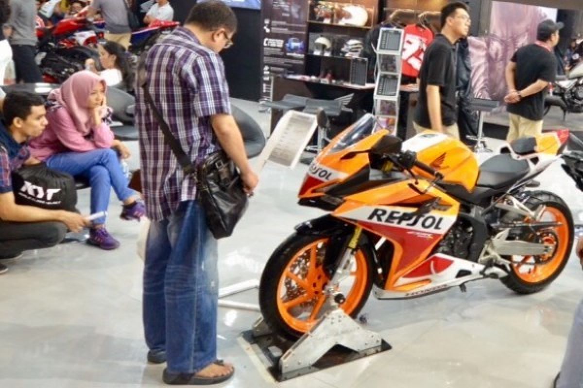 Honda Sport Motoshow Singgahi 11 kota