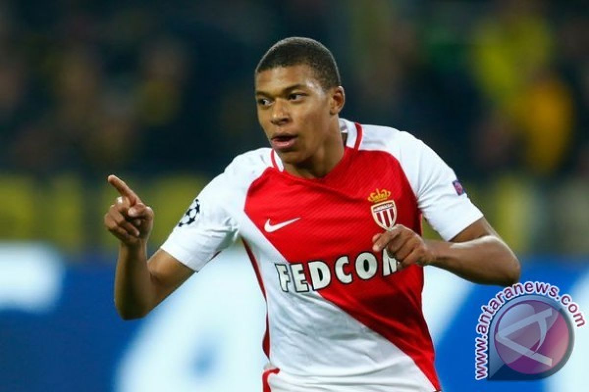 Mbappe di skors dua laga