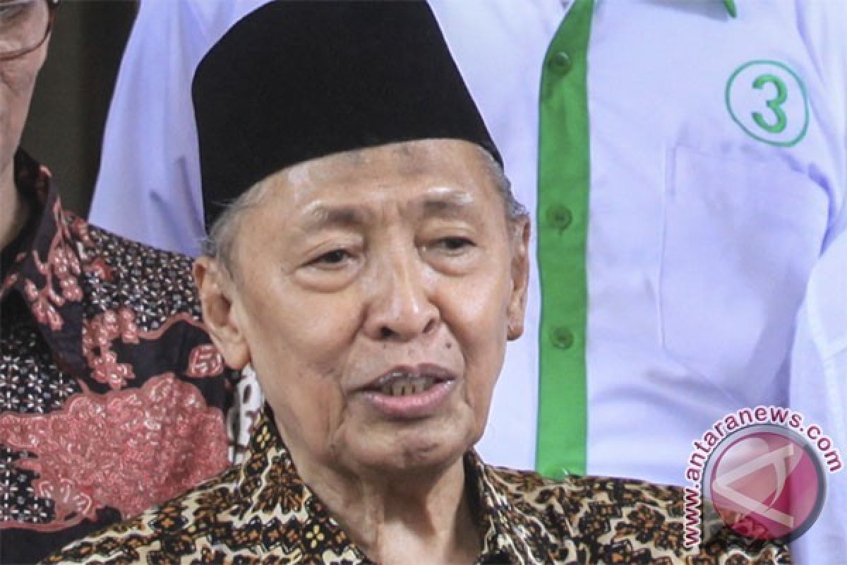 Isteri Mantan Wapres Hamzah Haz Meninggal Dunia