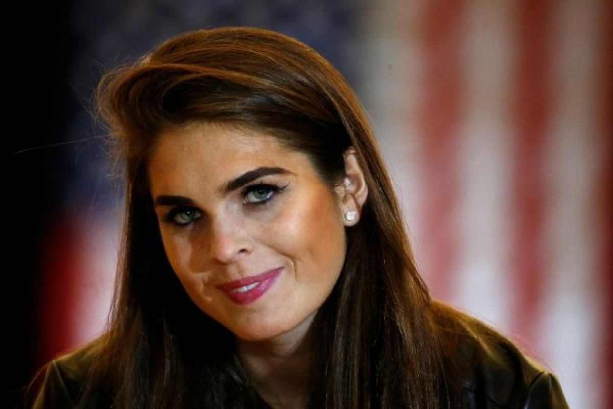 Penasihat utama Presiden Trump, Hope Hicks, dinyatakan positif COVID-19