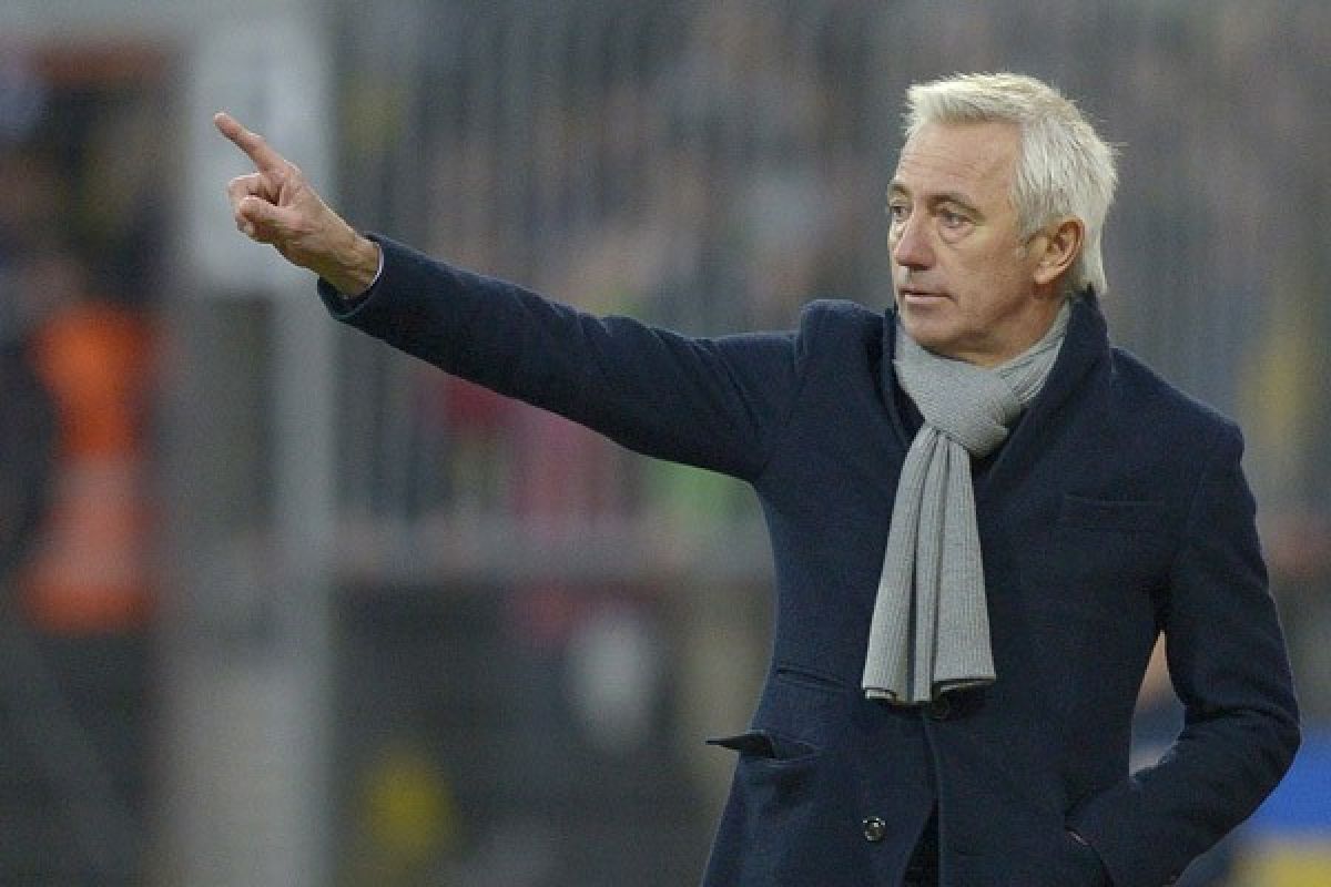 Van Marwijk akan latih Australia di Piala Dunia Rusia