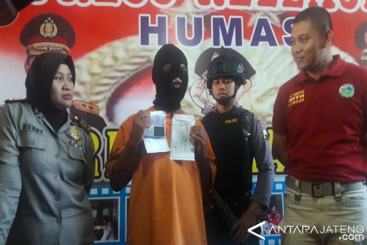 Simpan Sabu-sabu di Saku, Tukang Tambal Ban Dicokok Polisi