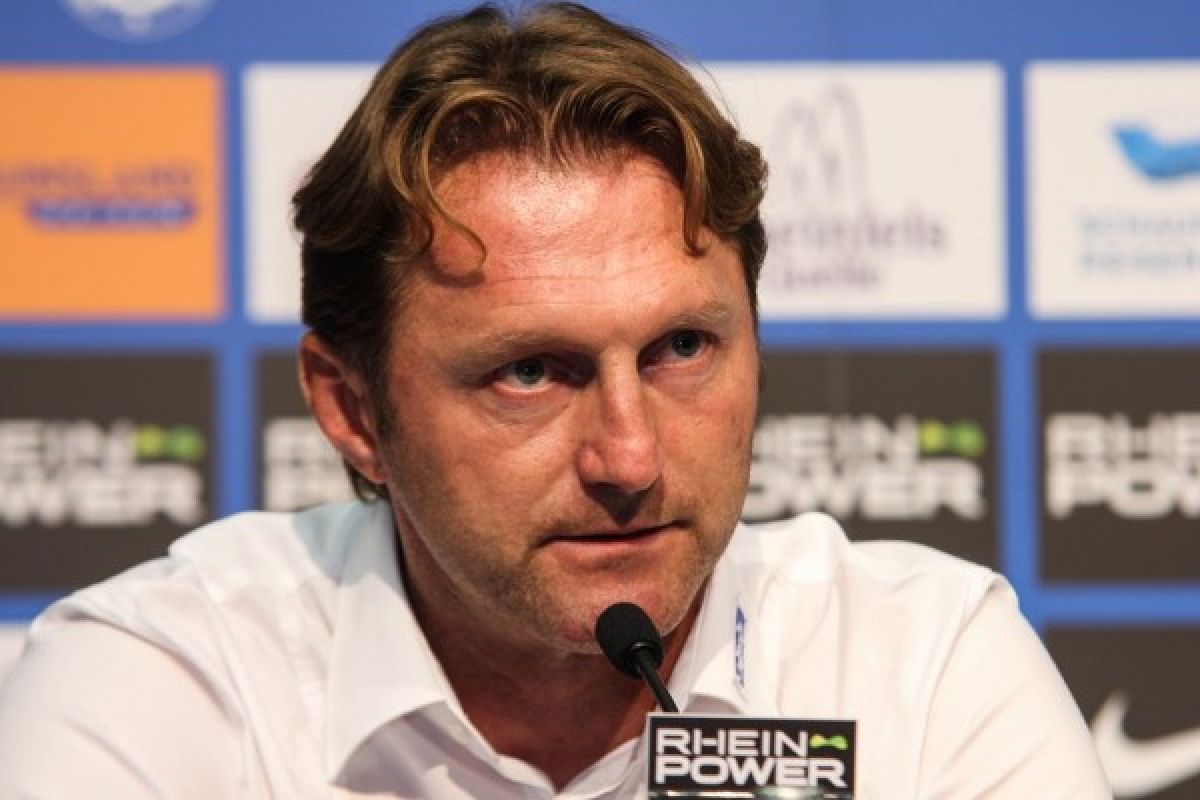 Southampton siap pecat Ralph Hasenhuttl