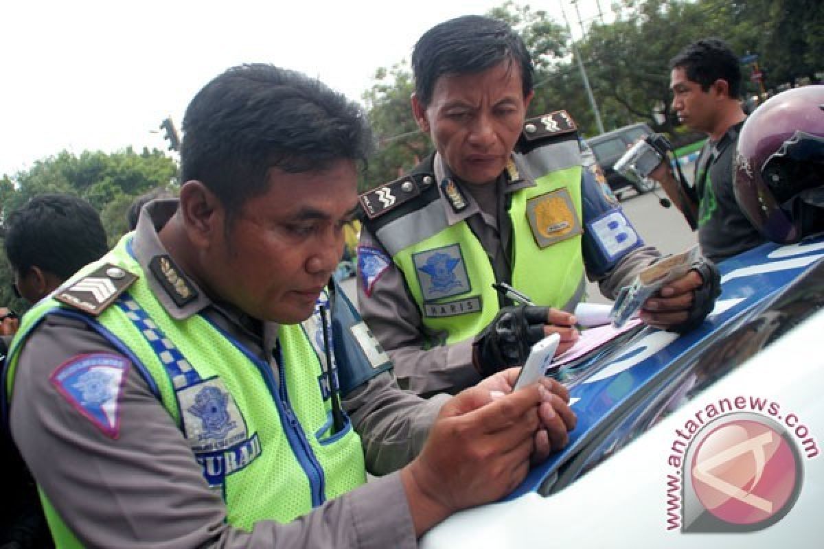 E-Tilang Pelanggar Lalin di Rumah Langgar KUHAP