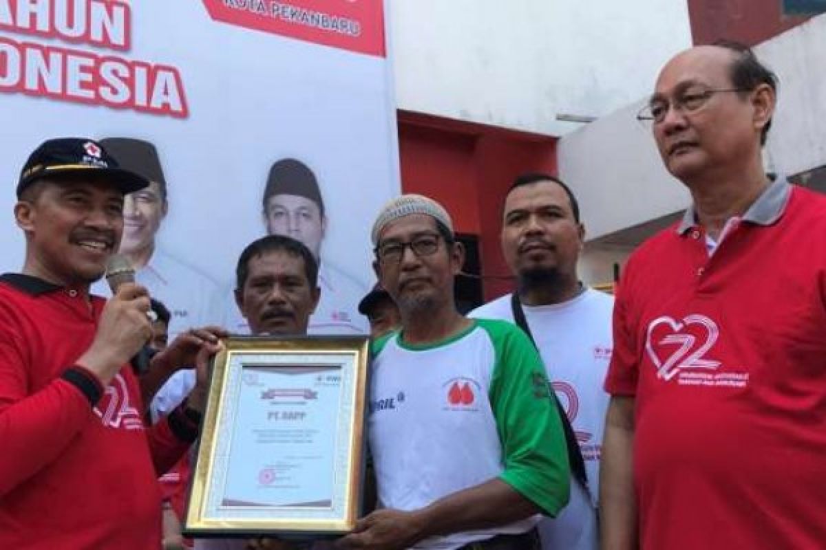 Piagam Penghargaan Sebagai Perusahaan Yang Peduli Kemanusian dan Donor Darah Terbanyak