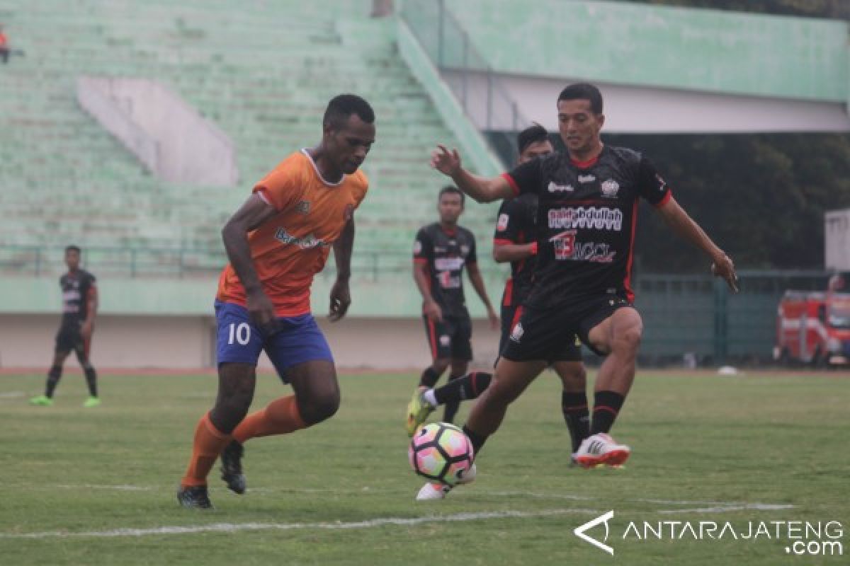 Persiraja Ditahan Imbang Persepam 1-1