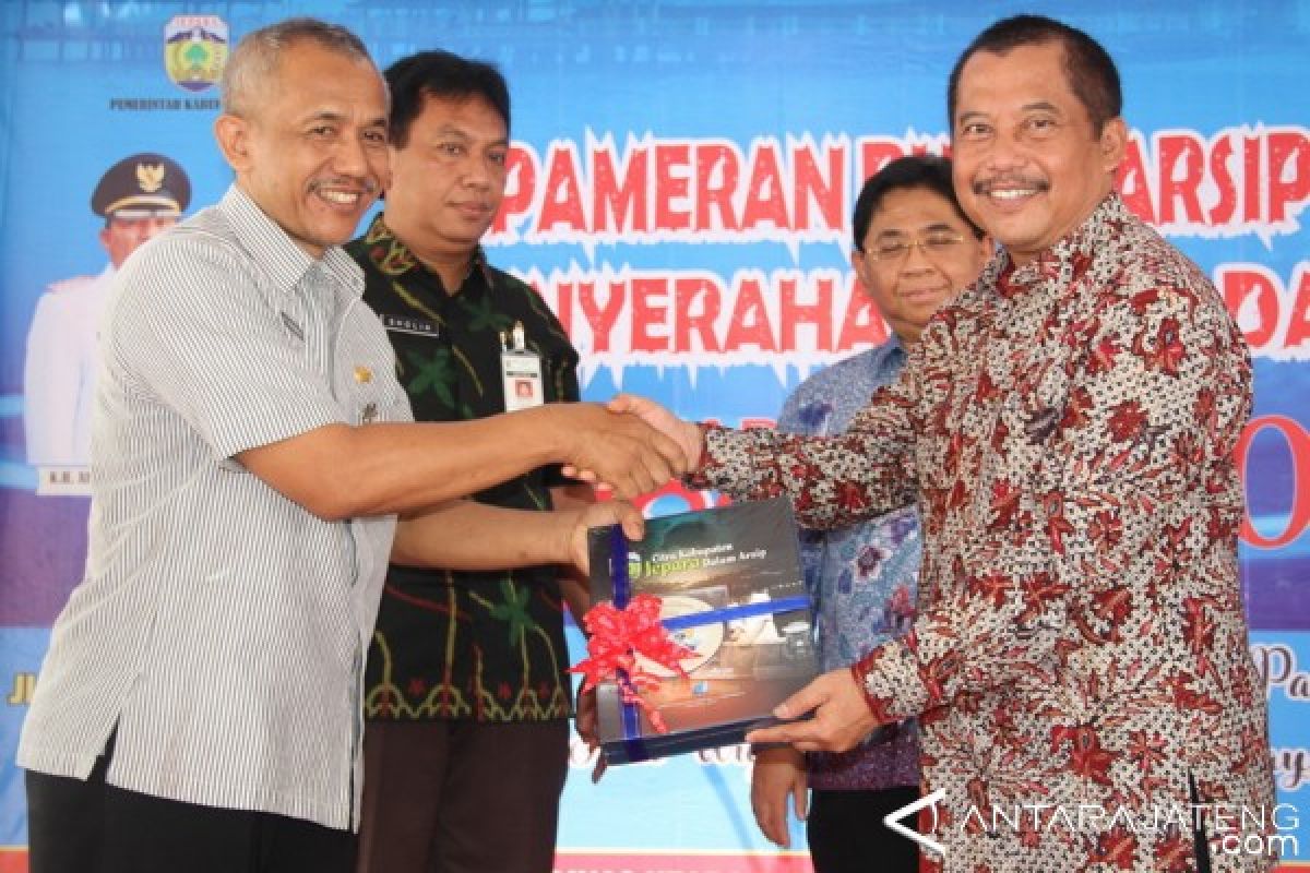 Anri Buat Buku Sejarah Kearifan Lokal Jepara