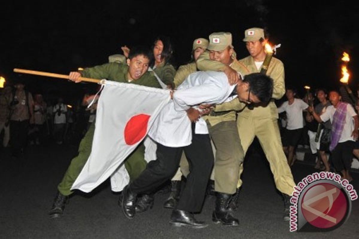 Ratusan Mahasiswa Pentaskan Opera Pertempuran Lima Hari Semarang