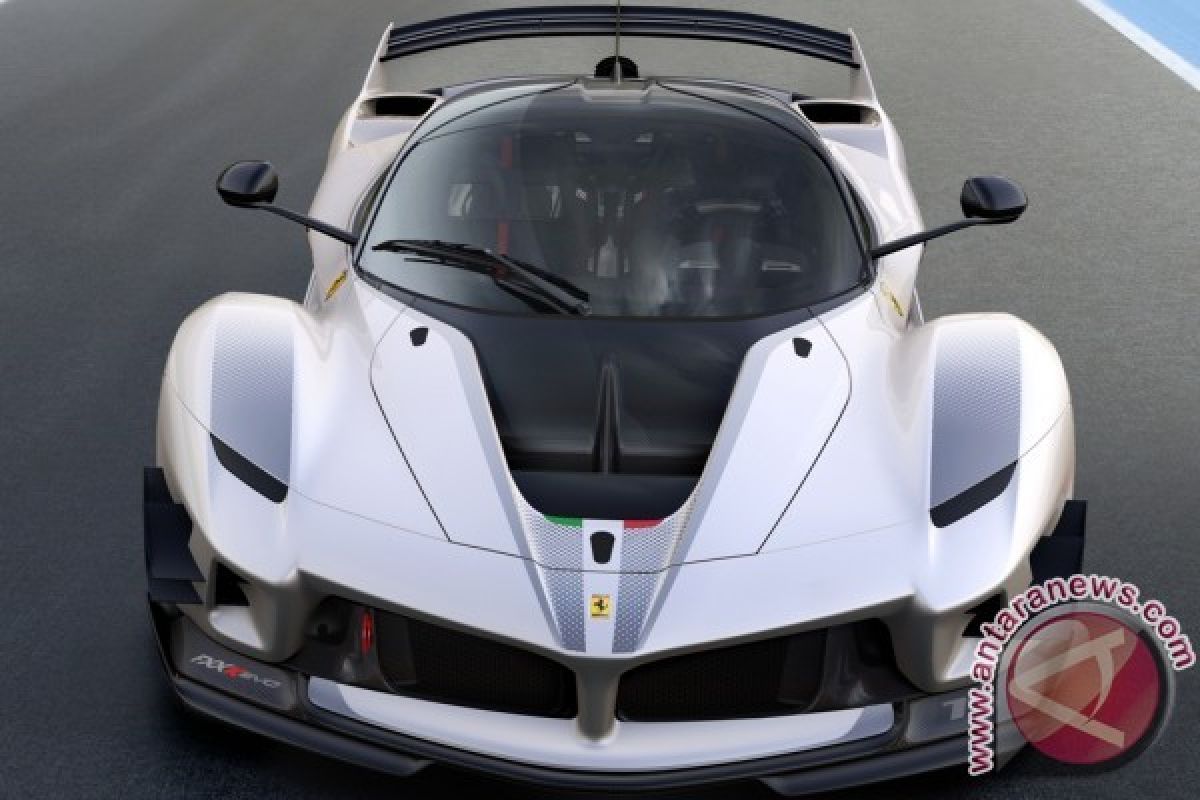 Pertama Kali di Dunia, Ferrari Perkenalkan FXX-K Evo, yang Produksinya Terbatas