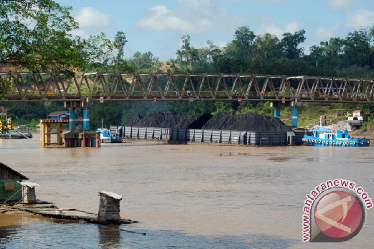 Pedalaman sungai Barito kembali bisa dilayari kapal