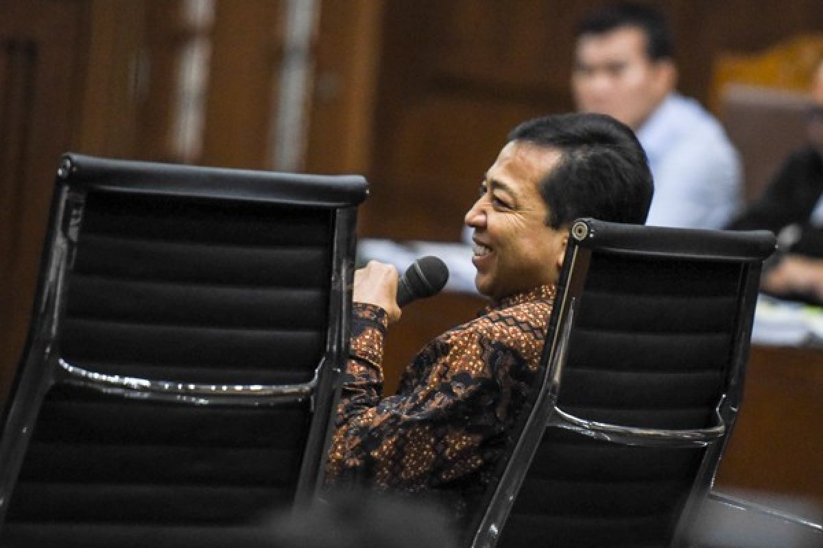 Setya Novanto Selalu Bantah Pertanyaan Hakim Saat jadi Saksi Andi Narogong